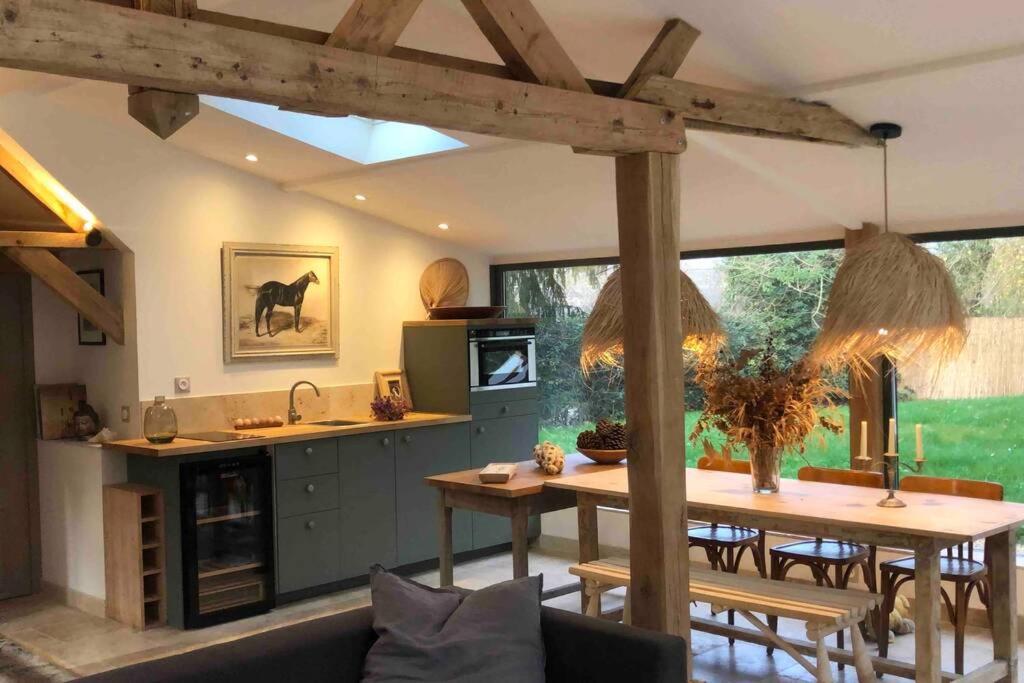 Cottage Normand Avec Sa Grande Piscine Chauffee Toute L Annee Sur Parc Arbore Et Clos En Plein Coeur De La Campagne Adapte Aux Kids Et Dog Friendly Saint-Antonin-de-Sommaire المظهر الخارجي الصورة