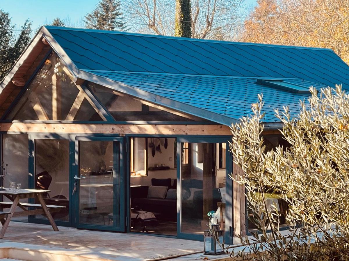 Cottage Normand Avec Sa Grande Piscine Chauffee Toute L Annee Sur Parc Arbore Et Clos En Plein Coeur De La Campagne Adapte Aux Kids Et Dog Friendly Saint-Antonin-de-Sommaire المظهر الخارجي الصورة